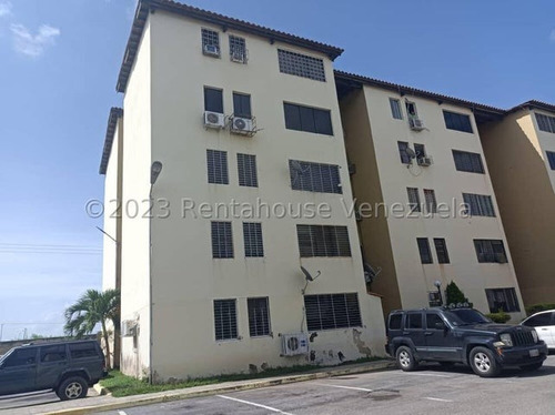 Norma Piña Asesora Inmobiliaria Rentahouse Ofrece Lindo Apartamento,gran Oportunidad, Cómodo Con Excelentes Áreas Sociales, Ubicado En Paraparal. Cod. 24-381