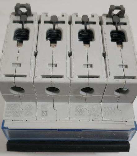 Interruptor Automatico 4p 20a 10ka Curv D Ref 408148 Legrand