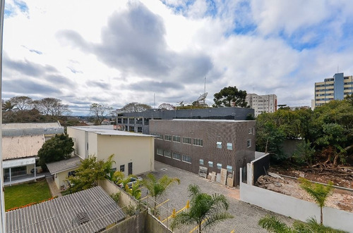 Imagem 26 de 30 de Apartamento C/ 3 Quartos, Desocupado, 139 M² Total, R$ 400.000 - Mercês - Curitiba/pr - Ap0688