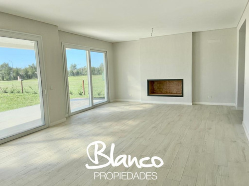 A Estrenar! Espectacular Casa, En Venta, En El Barrio Virazon - Nordelta