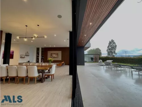 Estrena. ¡imponente Y Perfecta! Piscina, Jacuzzi,...(mls#242405)