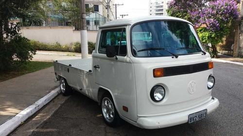 Imagem 7 de 12 de Volkswagen Kombi Picape