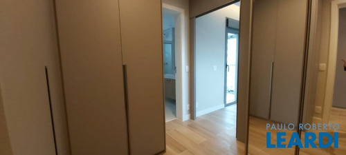 Imagem 15 de 15 de Apartamento - Campo Belo - Sp - 587633