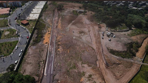 06/ Terreno Em Guarulhos Apenas 6 Minutos Do Terminal Taboão