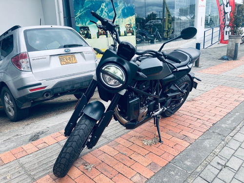 Svartpilen 701 2019