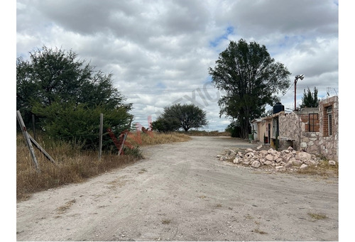 Lote 1,000 M2 Tematzcallis, San Miguel De Allende, Guanajuato.
