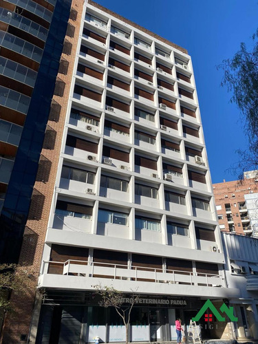 Departamento En Venta Piso Entero, 4 Dormitorios, Cochera En Nueva Córdoba Apto Crédito
