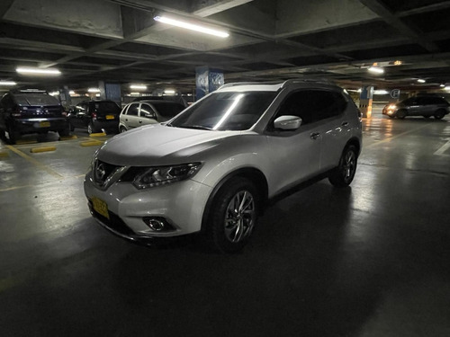 Nissan X-Trail 2.5 Exclusive