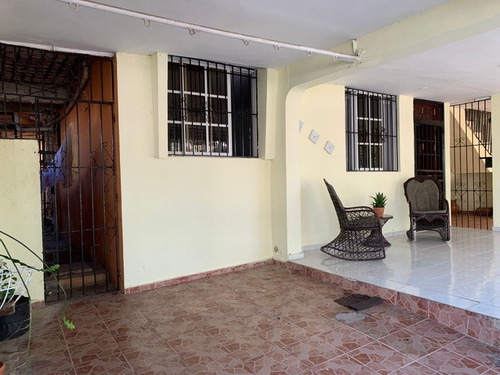 Imagen 5 de 27 de Vendo Edificio De 3 Apartamentos En Alma Rosa Primera