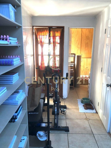 Imagen 21 de 30 de Bajó De Precio!! - Casa Remodelada En La Reina