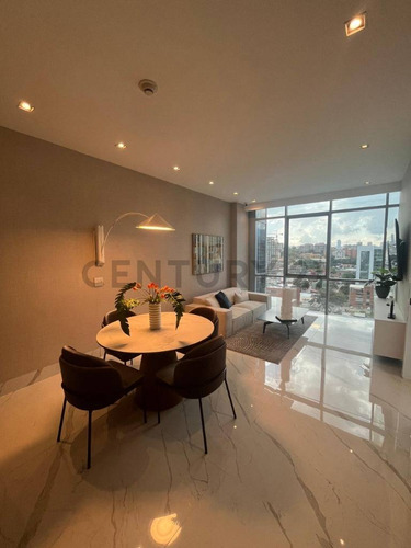 Venta De Apartamento De Lujo Con Financiamiento En Torre Sky Park, Las Mercedes