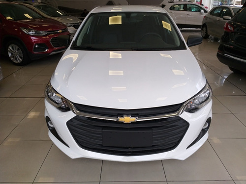 Imagen 12 de 25 de Chevrolet Onix Plus Pv