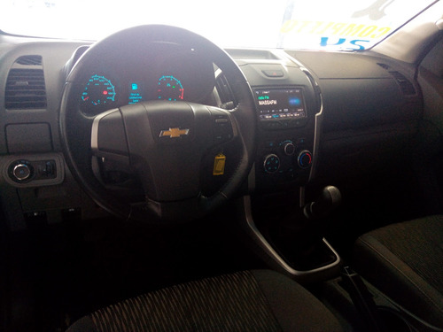 Gm S10 Advantage Cabine Dupla 2.4 Flex 2016 Muito Nova Cinza