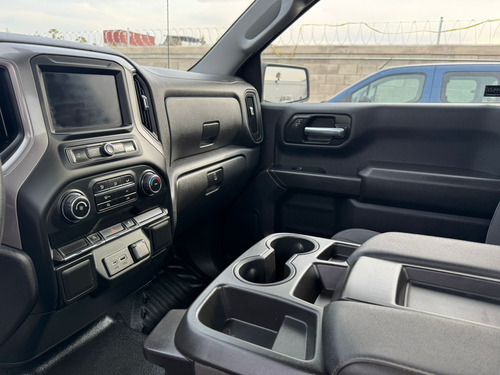 Chevrolet Silverado 2p 1500 WT Cab Reg 4x4 V8/5.3 Aut