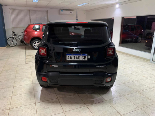 Jeep Renegade 1.8 Sport Plus 2016