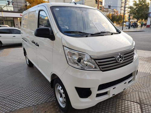 Imagen 7 de 15 de Changan Van
