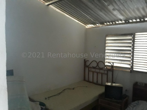 Milagros Inmuebles Casa Venta Cabudare Lara La Piedad Norte Economica Residencial Economico Código Inmobiliaria Rent-a-house 25-7832