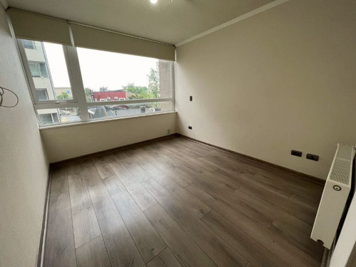 Depto. Arriendo De 1 Dorm. En Condo. Los Conquistadores Iv