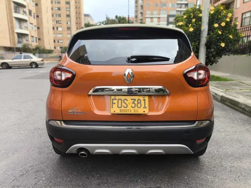 Renault Captur 2.0 Intens Automática