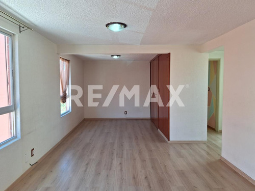 Departamento En Venta En Colonia San Andres Tetepilco- Iztapalapa