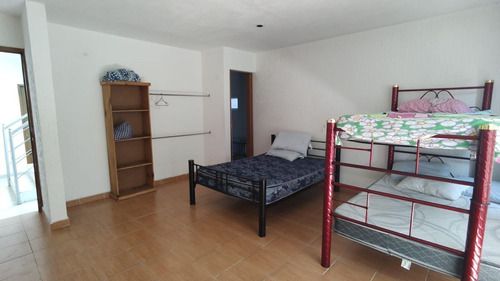 Casa En Venta En El Fraccionamiento Vergeles