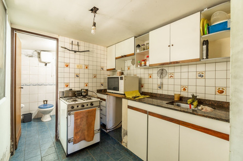 Imagen 28 de 30 de Venta De Excelente Predio En Lomas De Zamora A/c