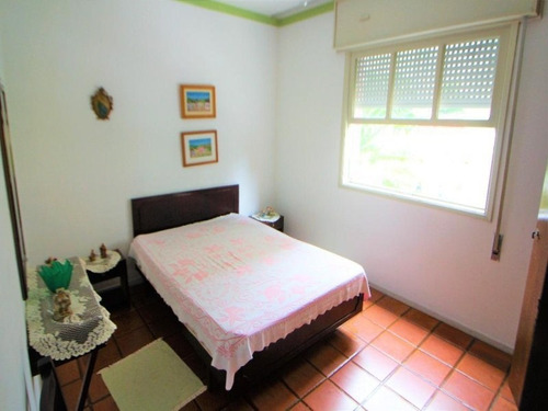 Imagem 12 de 19 de Praia Das Pitangueiras - Barra Funda - Guarujá - 2 Dormitórios - 1 Vaga - Ap3892 - 34710762