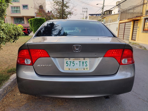 Civic Ex Estándar Q/c Rines Clima 131000 Km