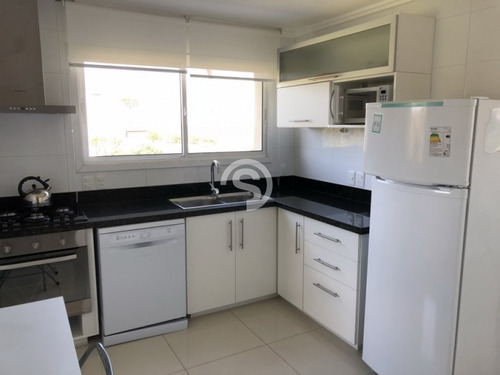 Apartamento Frente Al Mar- Ref: 3009