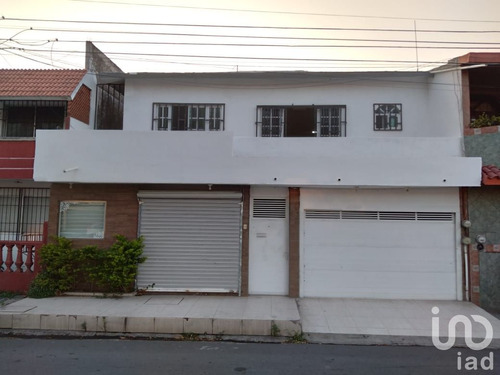 Venta Casa 4 Ambientes Floresta