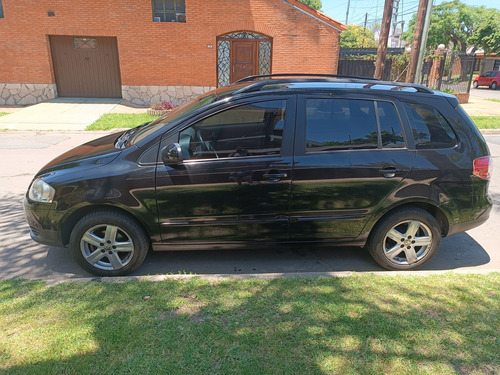 Volkswagen Suran 1.6 I Highline 80d