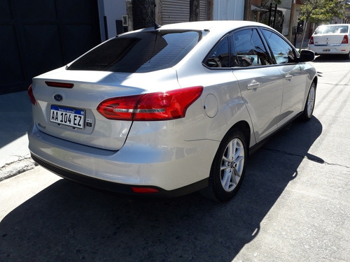 Imagen 6 de 12 de Ford Focus Iii 1.6 Sedan S 2016