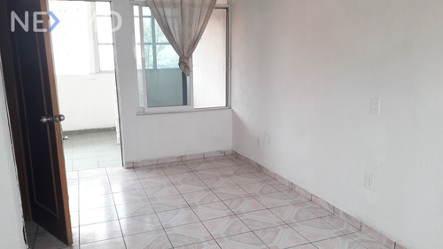 Imagen 10 de 15 de Casa En Venta En Centro Con 5 Recamaras, Queretaro