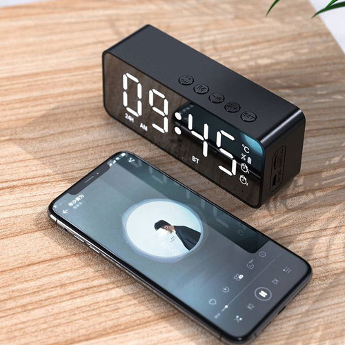 A Reloj Despertador Digital Espejo Con De Audio