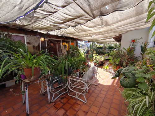 Venta Casa 4 Dorm., Patio Y Terraza - Boedo
