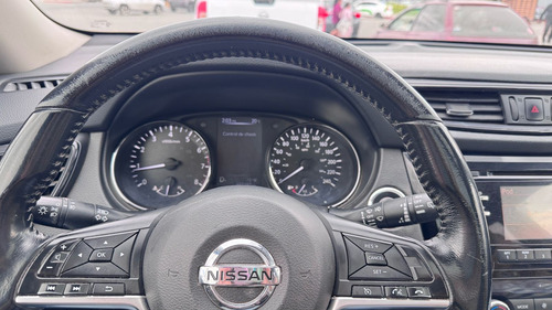 Nissan X-Trail 2.5 Advance 3 Row Cvt