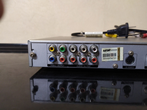 Reproductor De Dvd Sanyo 9206u