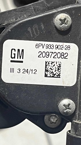Pedal De Aceleración Silverado 11-1220972082 Ml1101 (Usado)