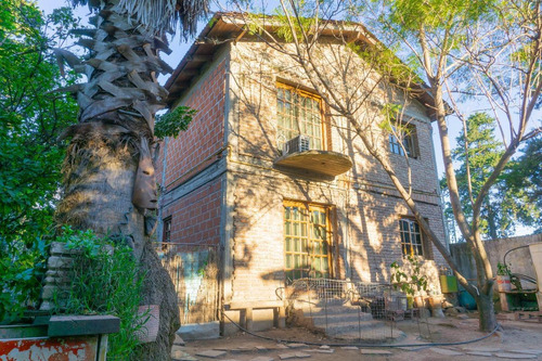 Imagen 1 de 14 de Casa - Barrio Parque Leloir