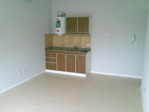 Imagen 9 de 14 de Edificio De Departamentos En Venta, Ideal Inversor, Moron.