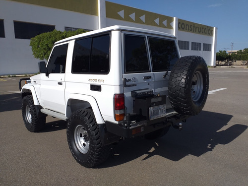 Toyota Macho Lx