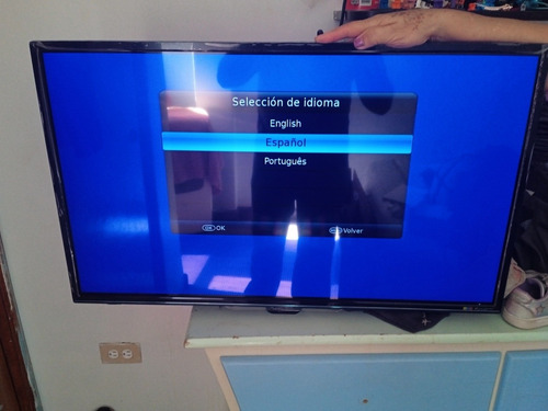 Imagen 2 de 8 de Tv De 32 Pulgadas Totalmente Nuevo