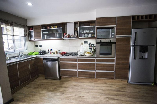 Imagen 4 de 17 de Casa 4 Ambientes Con Pileta Y Quincho