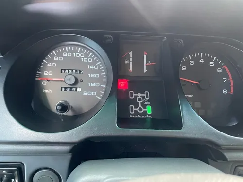 Mitsubishi Montero Dakar 3.0