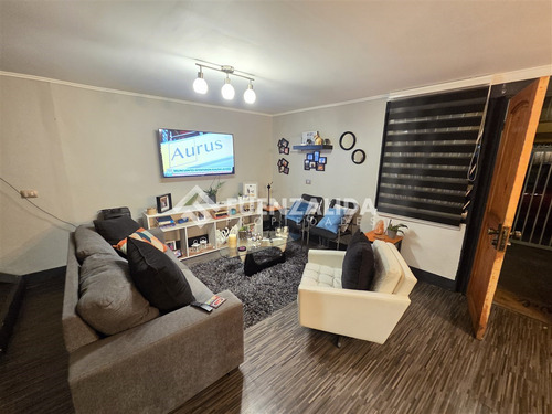 Casa En Venta De 3 Dorm. En Ñuñoa