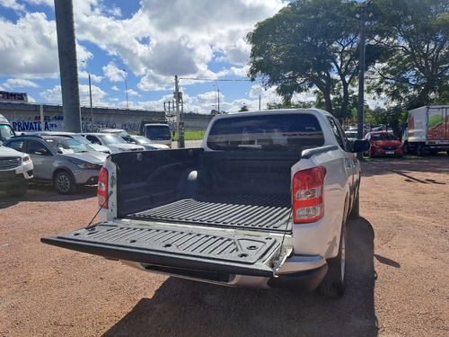 Mitsubishi L200 Diesel 4x2 D/c 2.5 Turbo 2020
