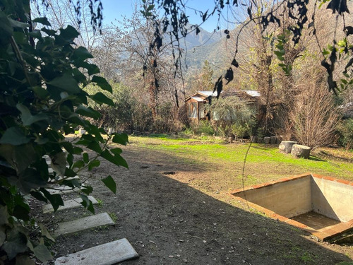 Acogedora Casa Con Gran Terreno En El Arrayán