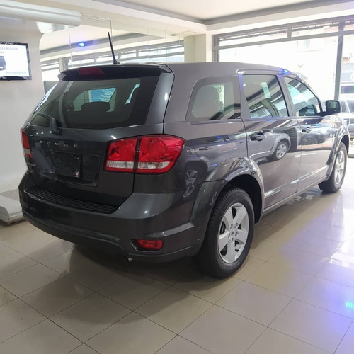 Imagen 2 de 7 de Dodge Journey Se 2018