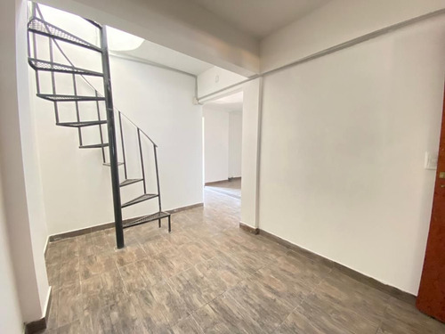 Imagen 10 de 29 de Venta Departamento 5 Ambientes La Tablada Terraza Balcon