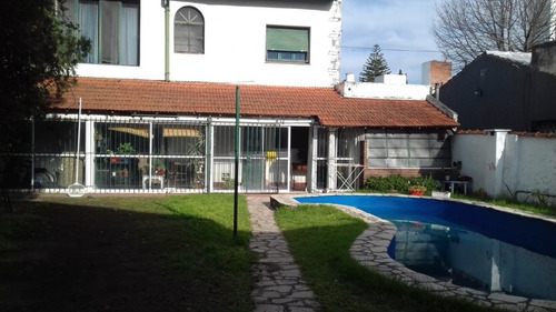 Imagen 29 de 30 de Terreno De 348m2 Con Chalet 6 Amb En 2 Plantas.